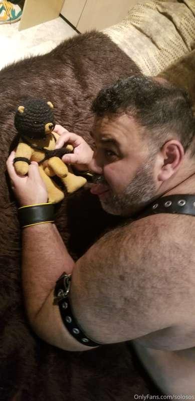 Play with my teddy bear