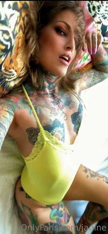 Do you want to see how naughty I can be? or maybe you can te..