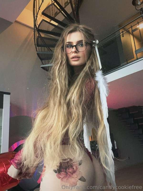 Hello dear!😘 Consider subscribing to my exclusive VIP⭐ accou..