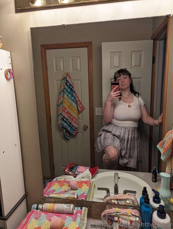 Would y'all be interested in more ootd posts? Even if they'r..