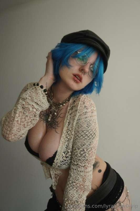 thoughts on this outfit? :)