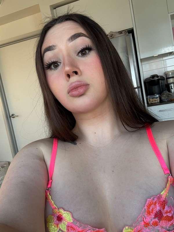 Want life time access to my PRIVATE story? Loads of free con..