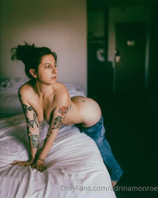 adrinamonroe image #1