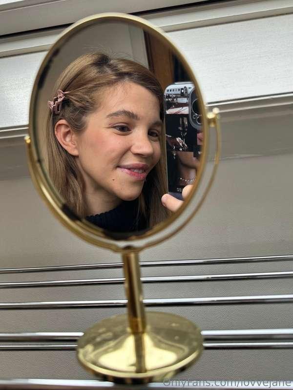 kendalljane image #0