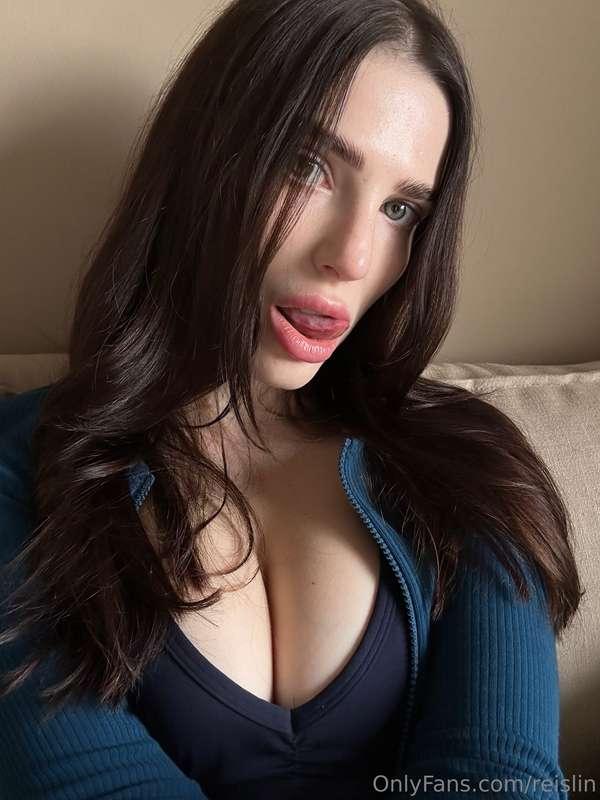 licking my lips.. what does that mean? maybe im horny???👀 