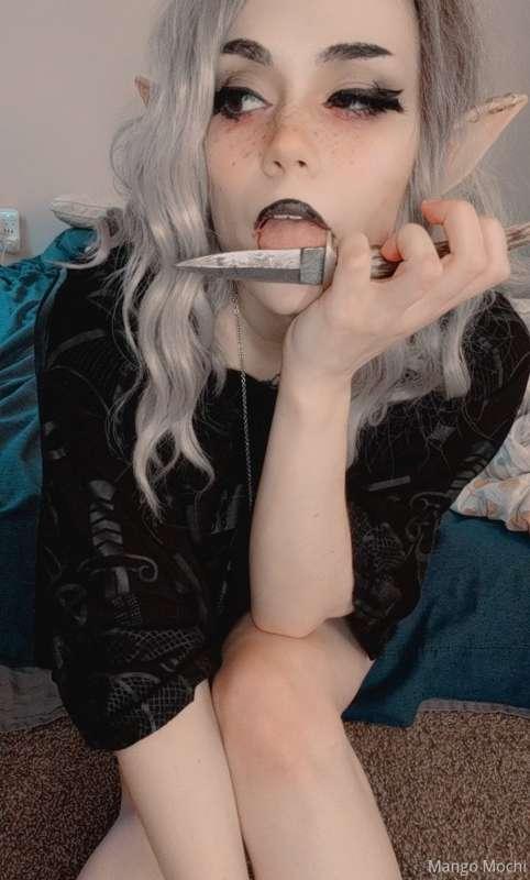 Im going to a tea party today so I'll be a bit busy UwU but ..