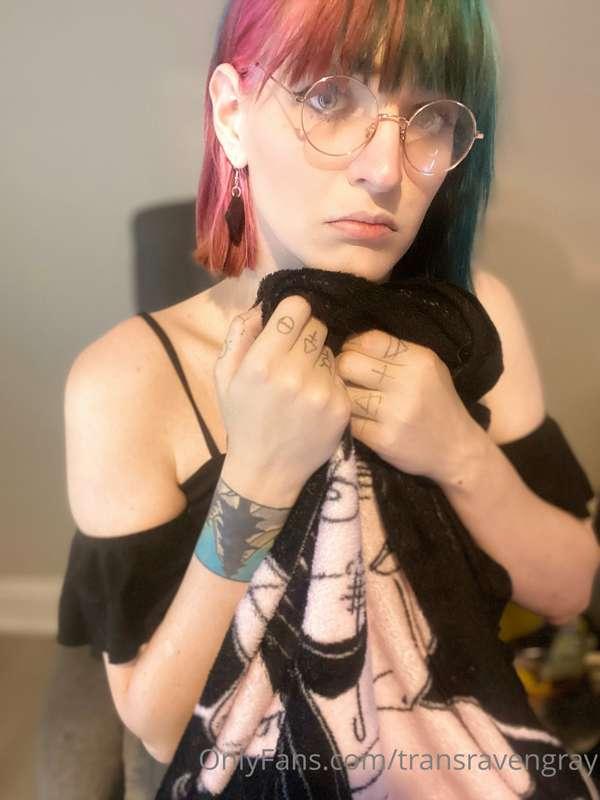 transravengray image #0