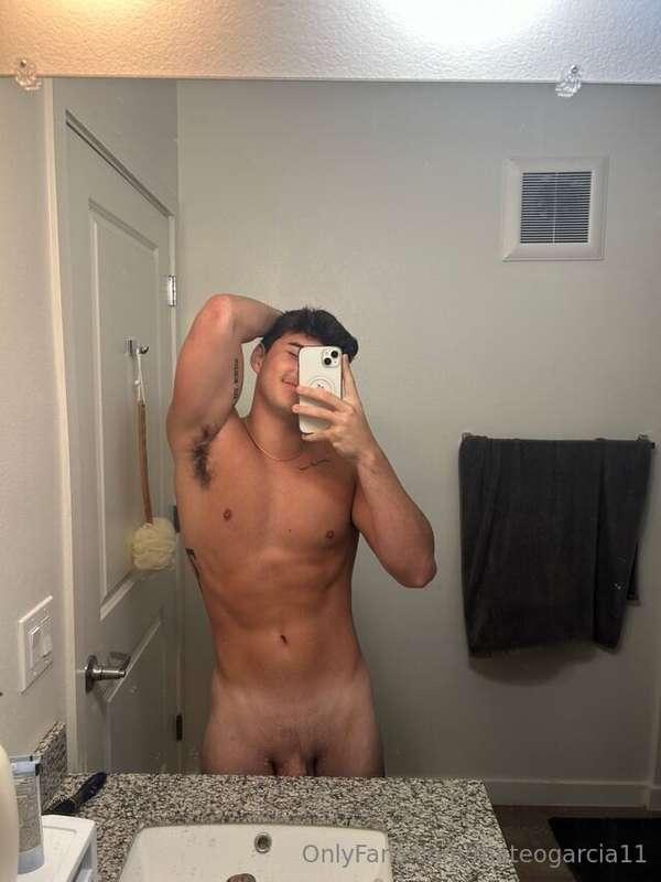 ug should sub to my hot friend masondom... he's a 19 yo dl f..