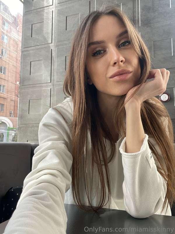 Careful, that look is addictive! 🔥🤭