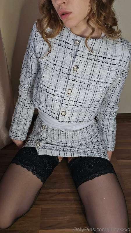 I filmed ASMR of scratching this skirt, with no panties unde..