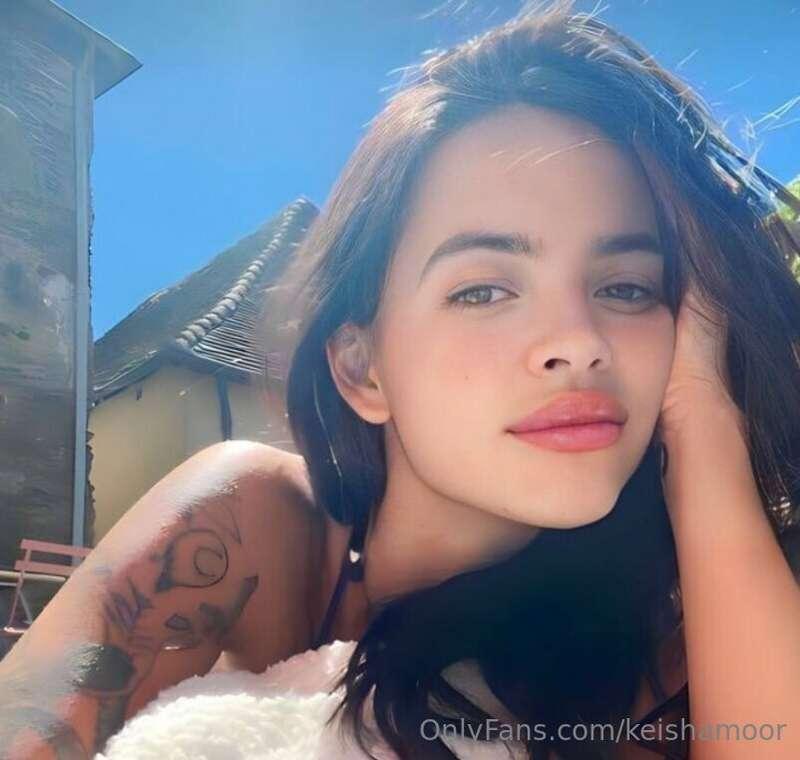 ‼️STOP SCROLLING‼️ 18 years🎉
@alice_snake 💦
This very hot ba..