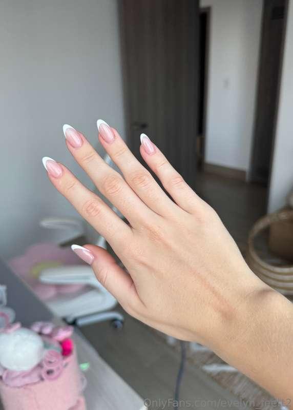 New nails 