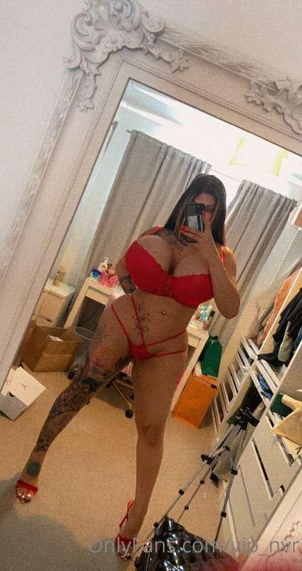 Did you know red is my favourite colour 😍