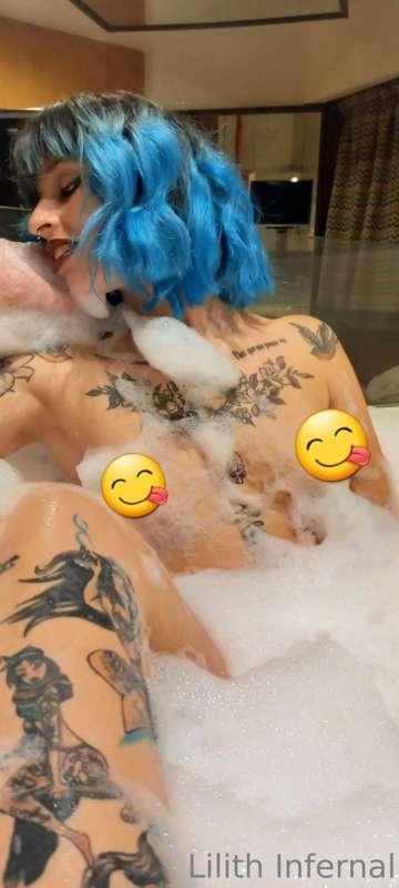 🙈🙉🙊
💦😈