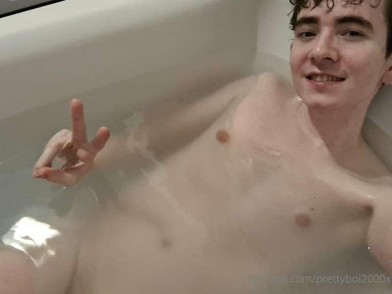 prettyboi2000x image #5