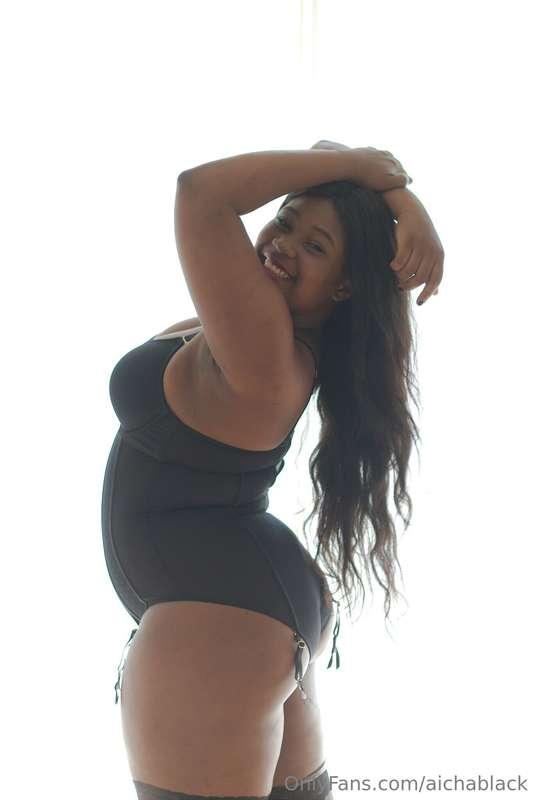 aichablack image #1