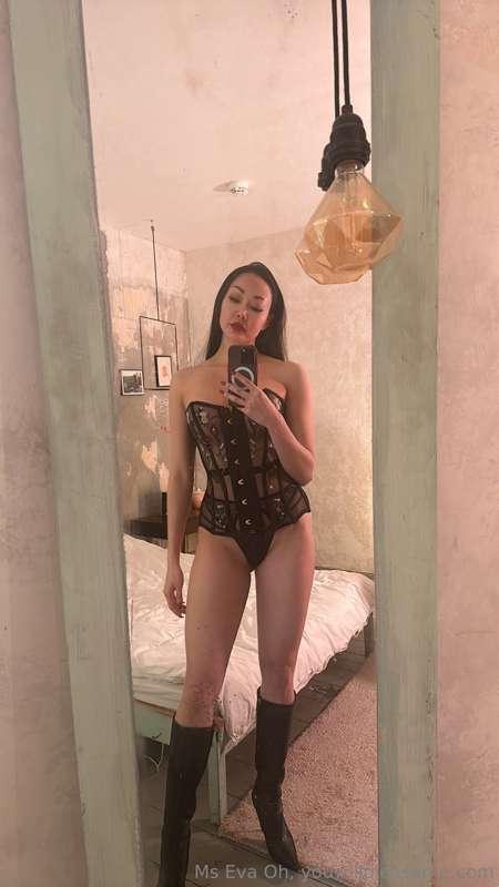 Will you obey every command while you stroke for me? 