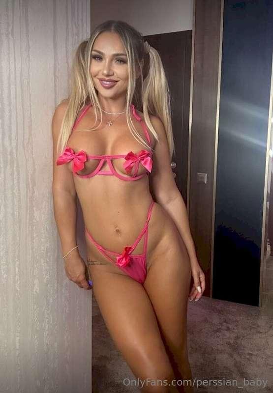 🎁FREE PAGE & FREE GIFT🍀Sweet, obedient, and just a little bi..