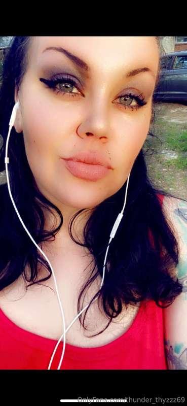 What’s everyone been up too !!!! I been slammed answering me..