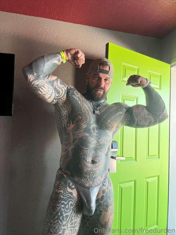 💪 tgif fam 💋 