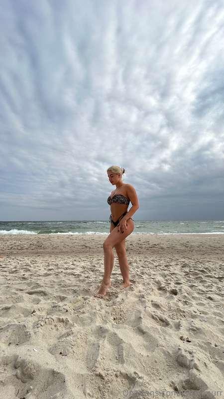 Took a break from the internet. Just me and the sea yesterda..