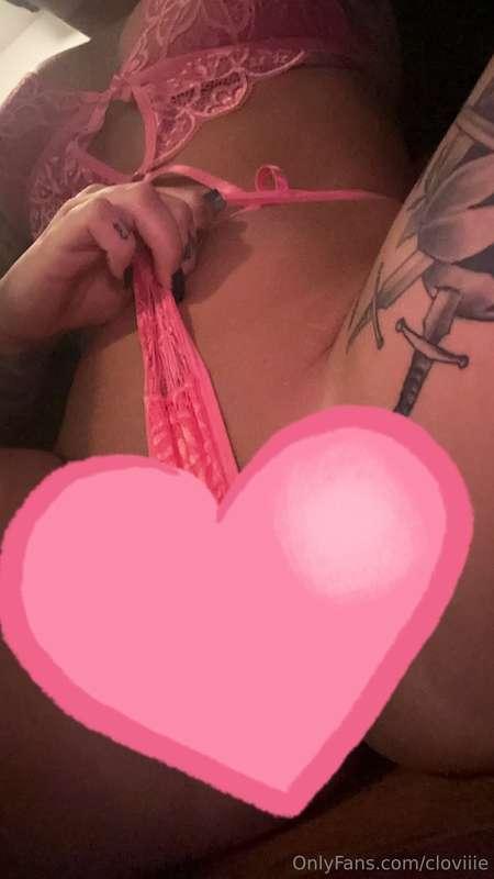 Uncensored pic will be in messages for CHEAP 🥵😜