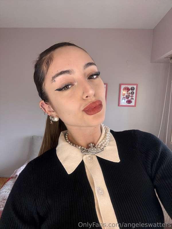 Todays makeup, thoughts? 🫦