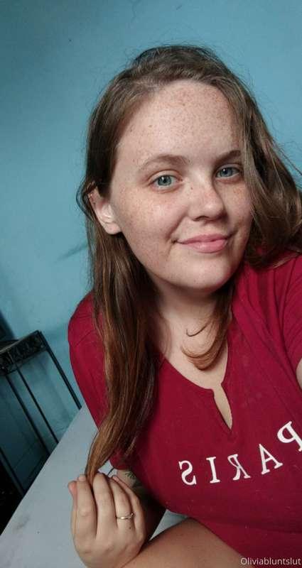 oliviabluntslut image #3