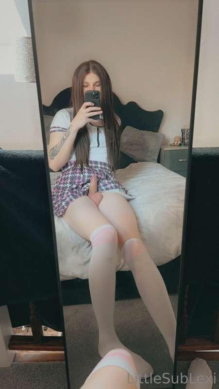😜 I’ve got a surprise for you baby 😜

On your knees please s..