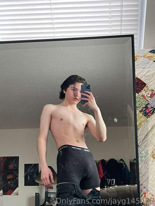 Make sure to turn renew on :) plenty more hot videos coming ..