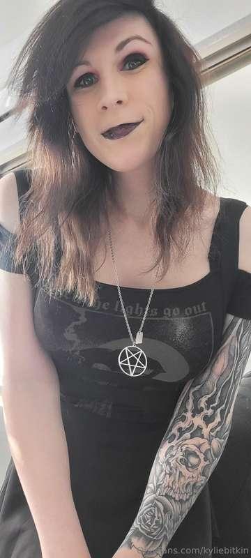 kyliebitkin image #1