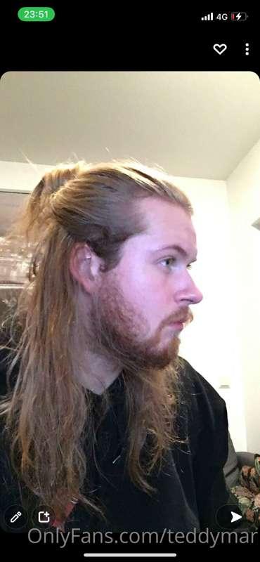 Thinking about growing my hair out like this again. Viking s..