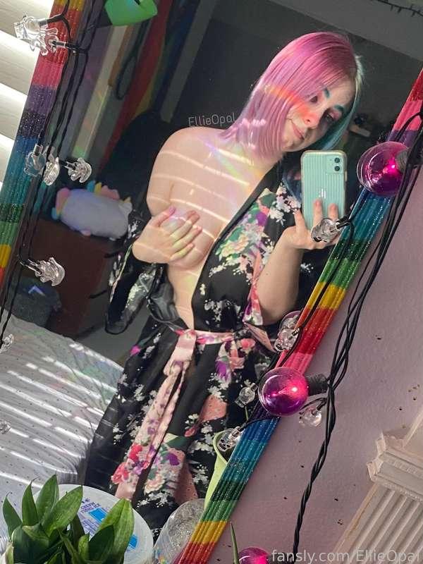 ellieopal image #1