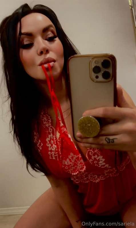 Joulupukilla kesti vähän aikaa tuoda mun lahjat perille… 😜 K..