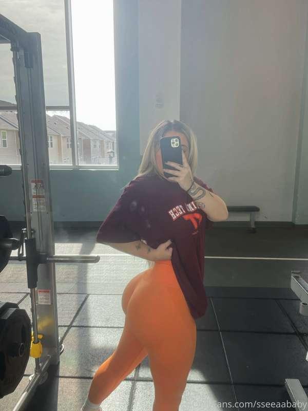 work out with me hehehe