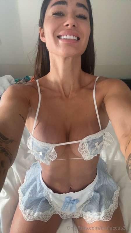 Pincheeee, I made some new content! 😈 DM me to check it out