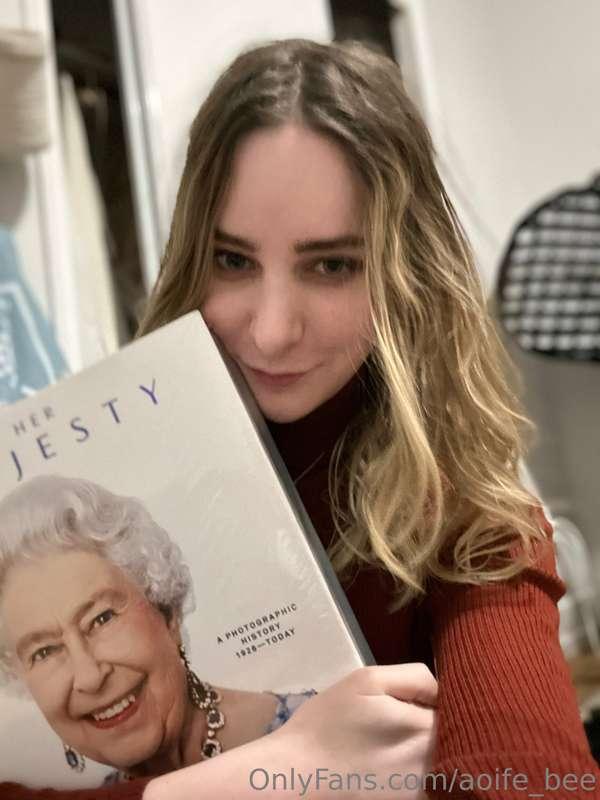 Hey!! 🥰 just posting casual photos today. I went out to do s..