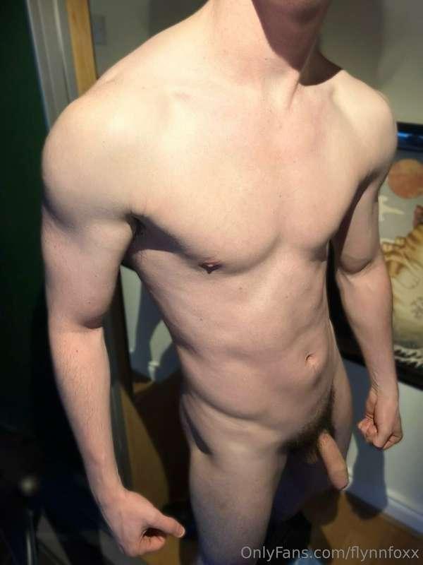 flynnfoxx image #0