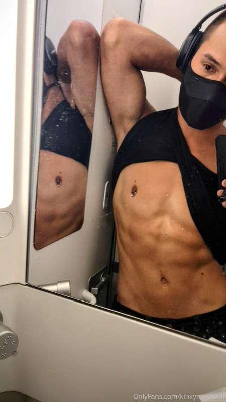 Thirst Trap from Thirty Thousand Feet