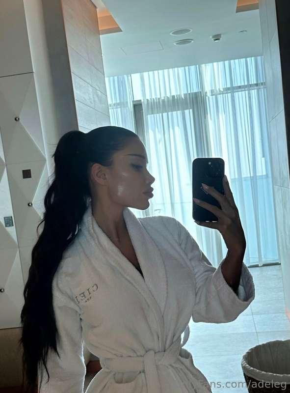 Treating myself with a SPA day 😶‍🌫️✨ do you see the glow? 😍🤍