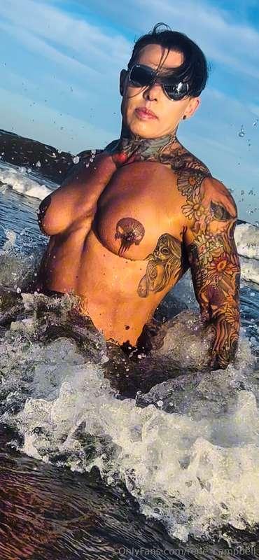 Come and get wet with me….