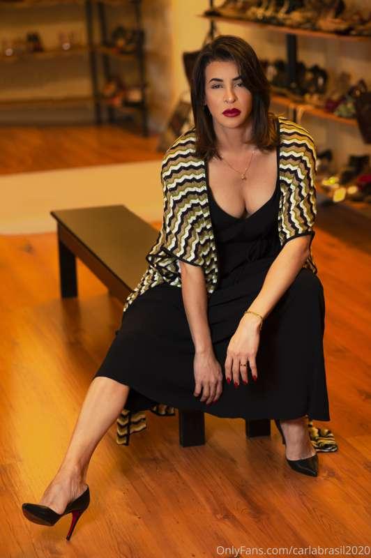 I just had to share this amazing shots with you. The girl wh..