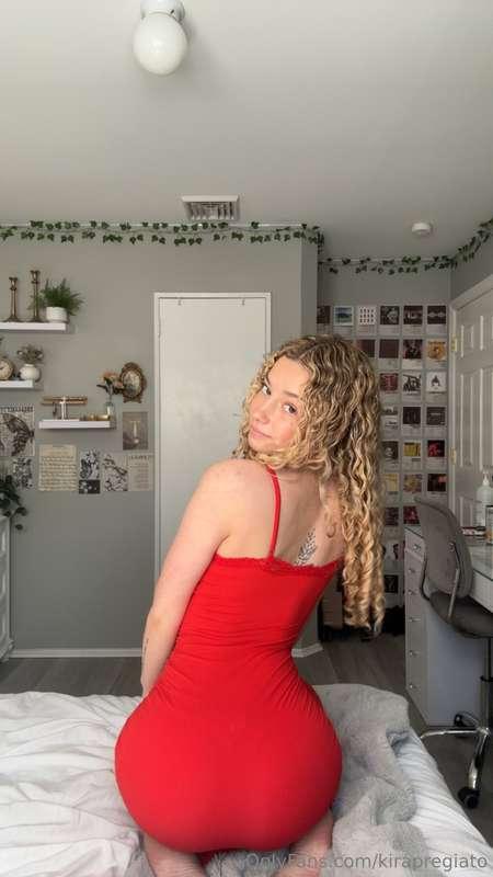 Caught you looking 🤭