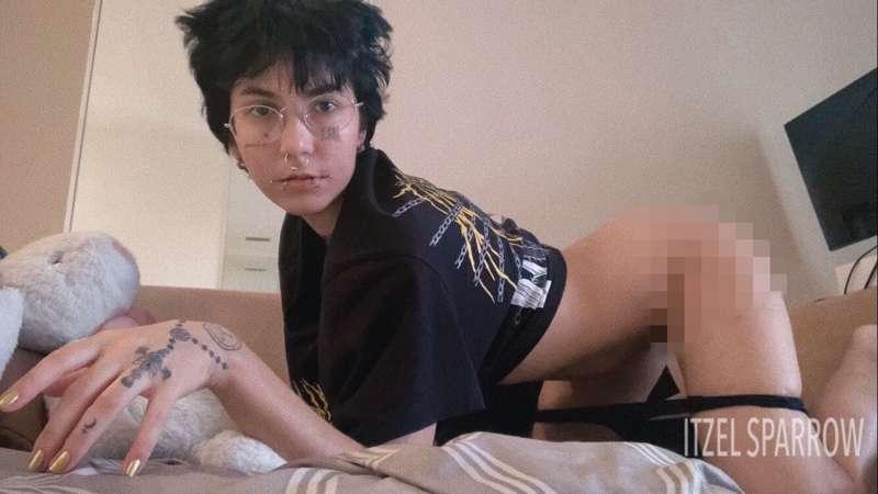 ❤️‍🩹 This photoset and video is FREE to view on @itzel2002 ❤..