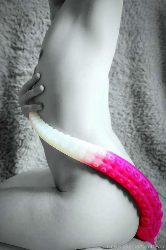 🐯 Received a Dagon Tentacle from Sinnovator 🐍 
😃 Can’t wait ..