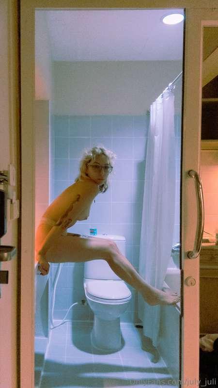 Bathroom fun🛁🛁