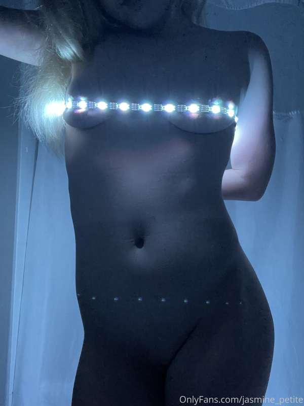 Tell me the dirtiest thing you’d do to me 😈