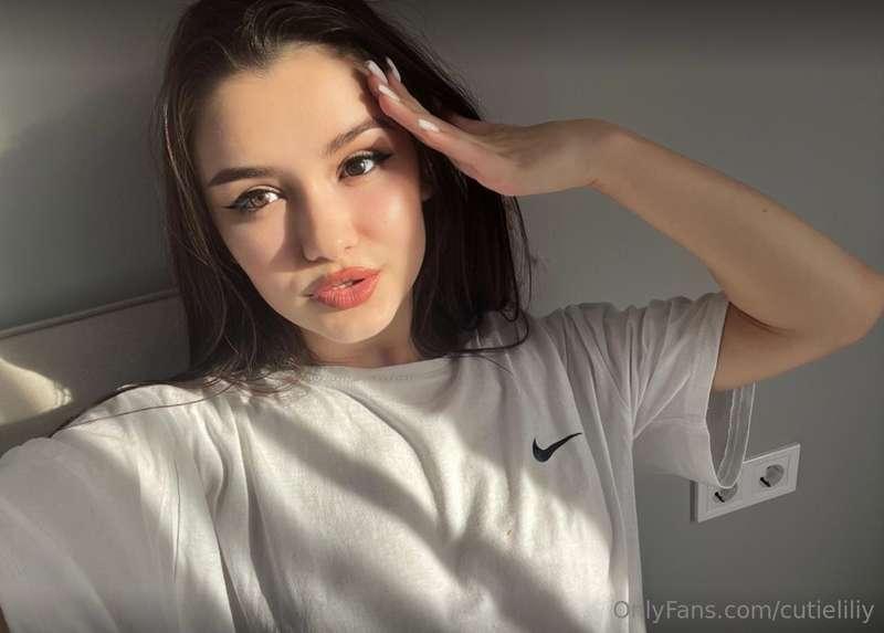 🔥 FREE SUBSCRIPTION ONLY NOW 🔥This hot thing 🔥 @milana_blake..