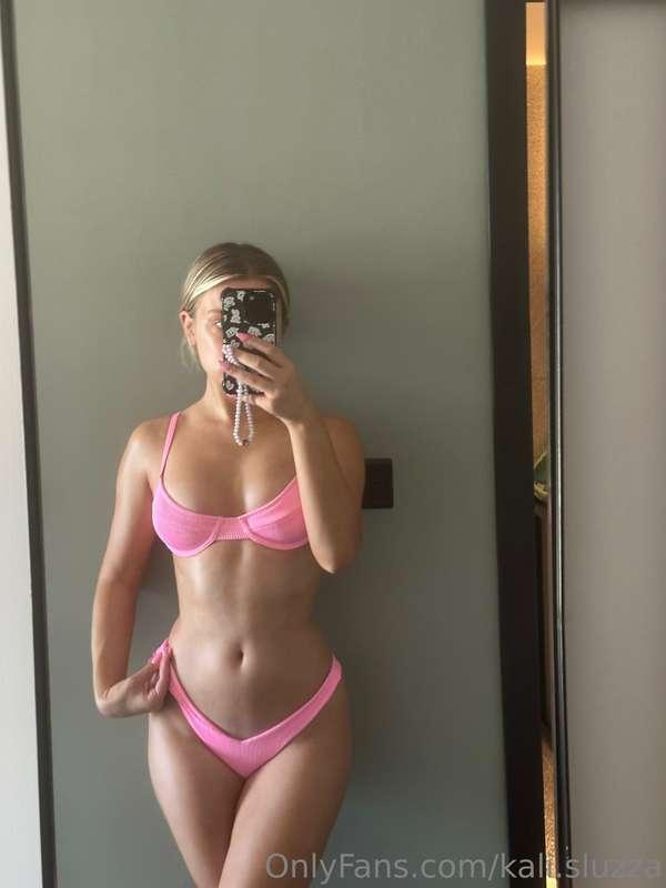 Bikiniii time 👅