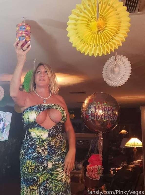 pinkyvegas image #1